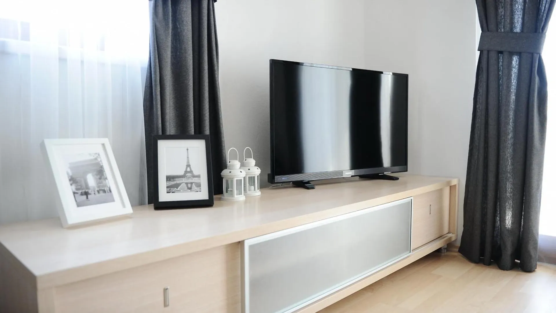 Flare Apartment Задар